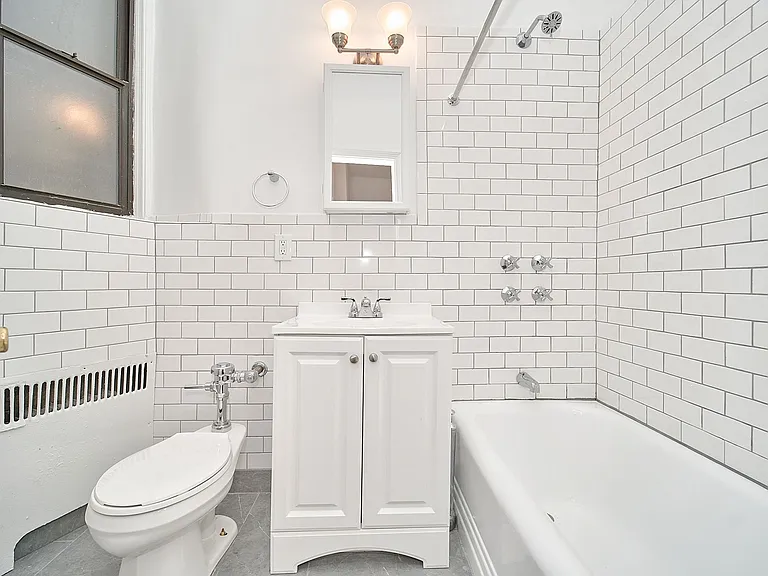 118 E 91st St #1C — Photo 8