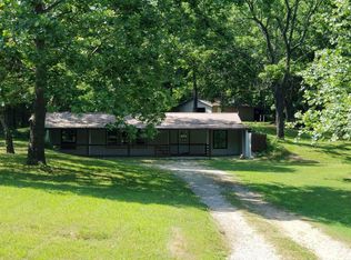 1249 Jessie James Rd, Pineville, MO 64856