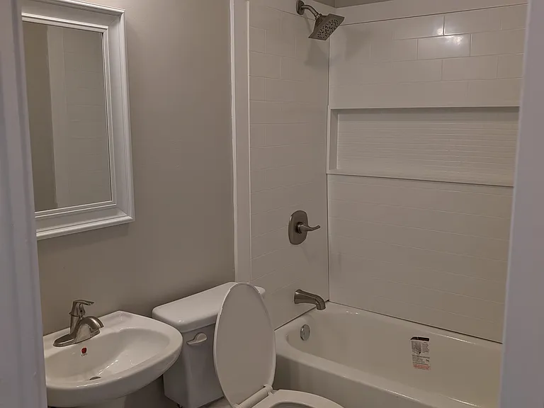 2105 Sun Cir — Photo 21