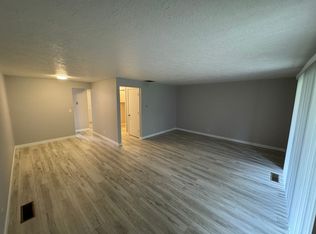 6502-6508 Wheatland Rd N #11, Salem, OR 97303