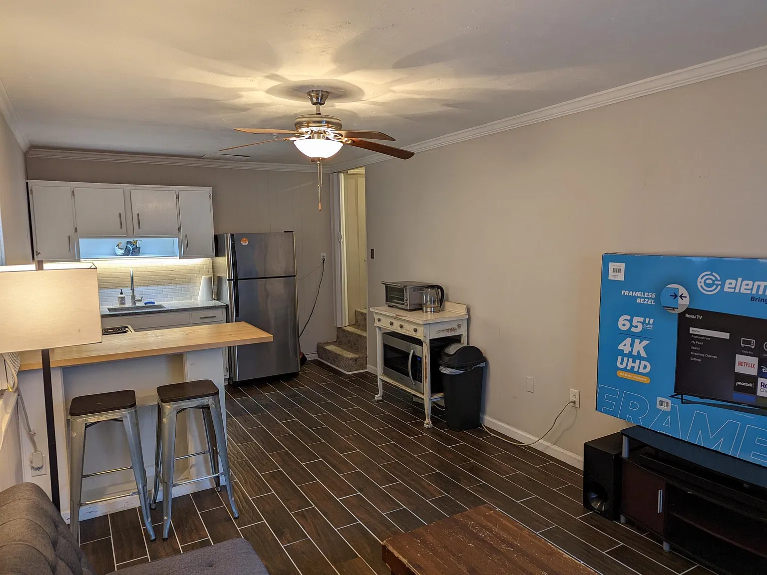 4208 Lonas Dr — Photo 2
