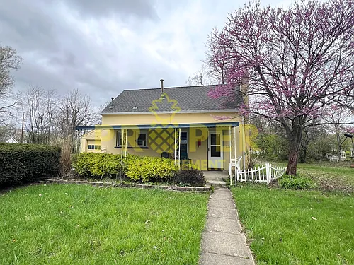 2501 Fairport Ave Photo 1