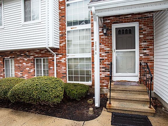 4th image of 119 Tall Oaks Dr Unit I