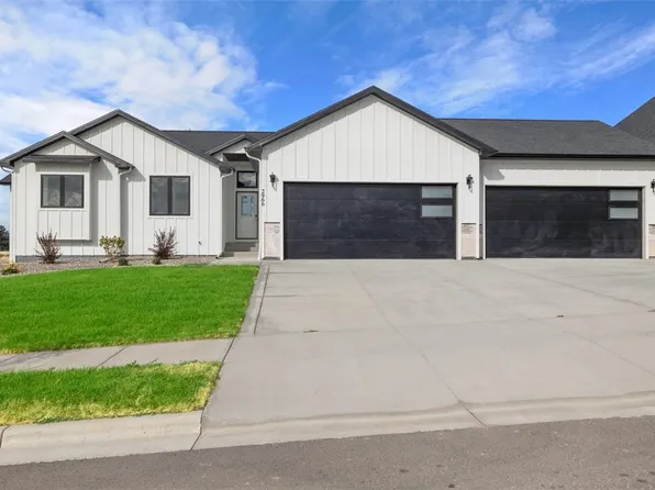 2966 Ridgefield Dr, Billings, MT 59106