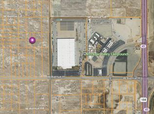 Vic Ave #G6, Lancaster, CA 93535
