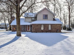 2435 Shenandoah Dr, Troy, OH 45373