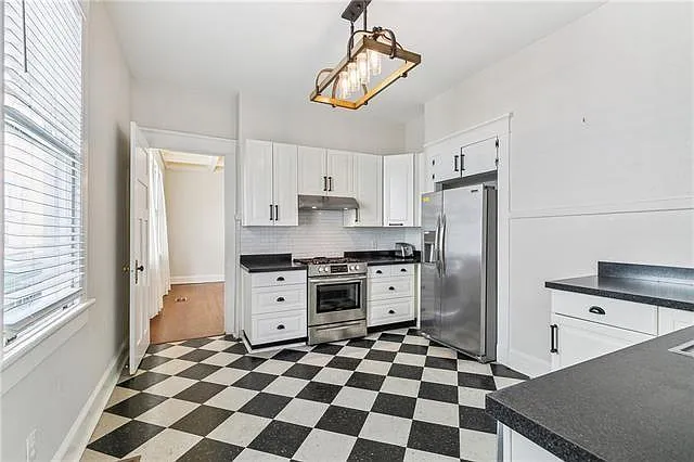 7902 Sycamore St — Photo 11