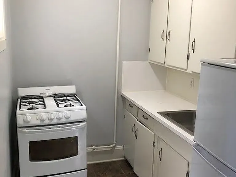 1416 E Marion St #101 — Photo 7