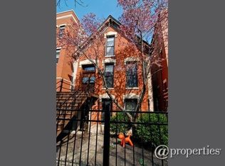 2138 W Schiller St, Chicago, IL 60622