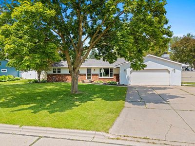2127 Jen Rae Rd, Green Bay, WI, 54311
