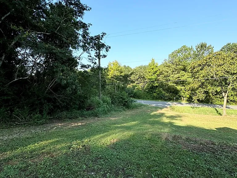 2377 S Riverbend Rd — Photo 16