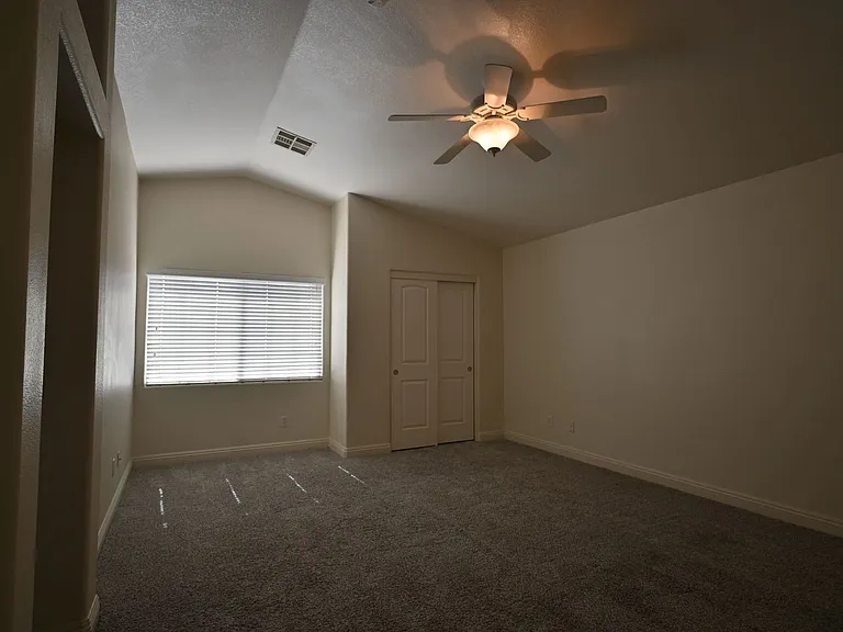 5472 Overlook Valley St — Photo 29