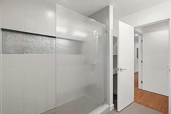 1500 Brookdale Dr — Photo 18