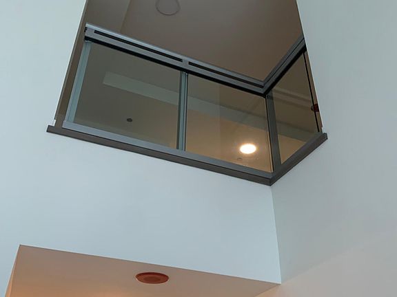 3rd image of 256 E Illinois St #413