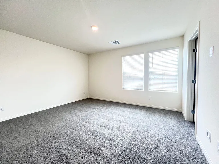 5716 Serene Rock St — Photo 27