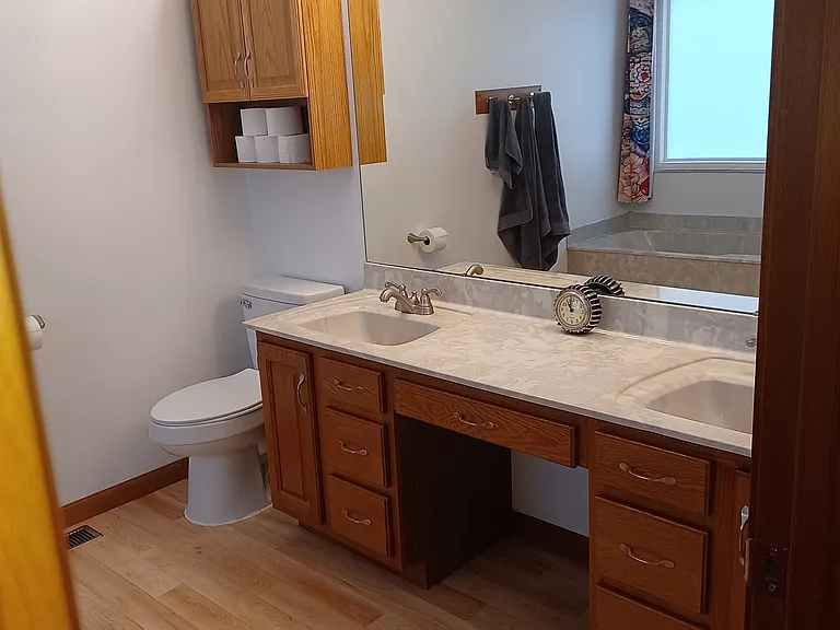 1021 Edgewood Dr — Photo 22