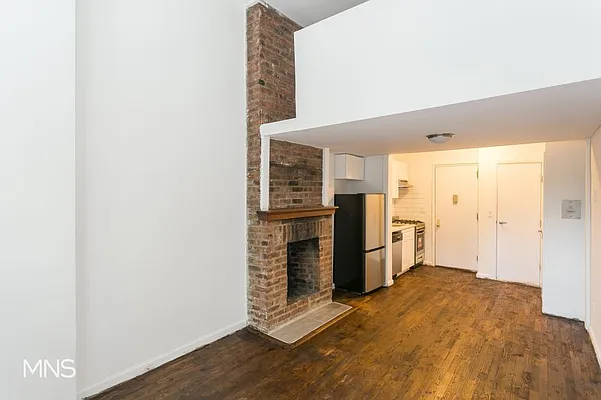 Rented by MNS | media 15