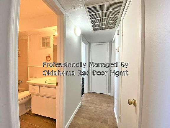 5th image of 1906 N Broadway St #7