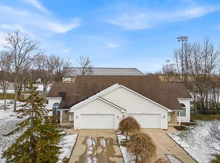 505 Mollies Way #503, De Pere, WI 54115