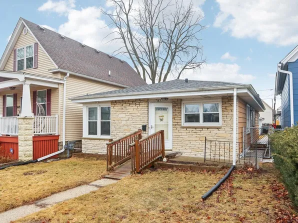 3871 East Pulaski AVENUE, Cudahy, WI 53110
