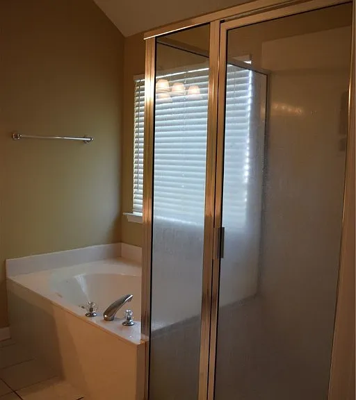 63 Edie Ct — Photo 12