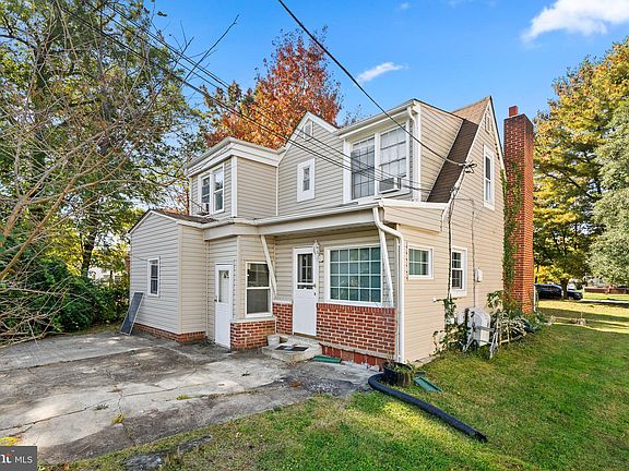 4th image of 805 Westmore Ave