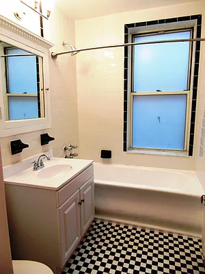 Rented by Citi Habitats | media 12