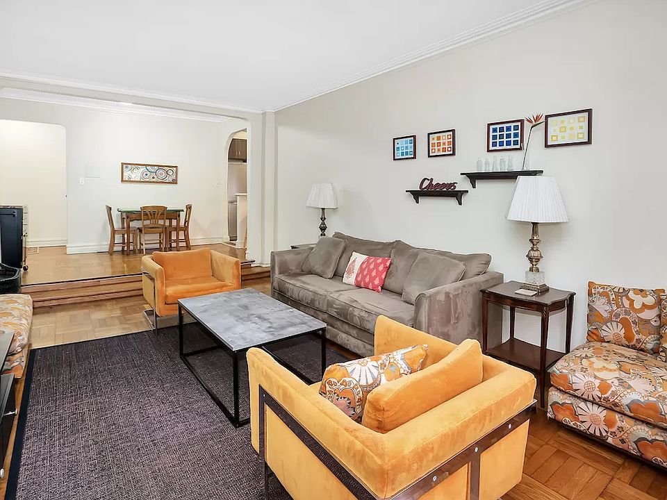 1st image of 255 W 23rd St APT 1BW