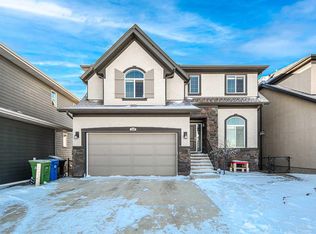 149 NE Marquis Vw SE, Calgary, AB T3M 2H4