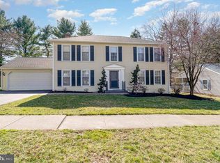 6224 Westover Dr, Mechanicsburg, PA 17050