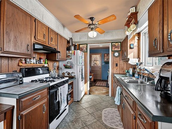 5th image of 16225 Frels Road