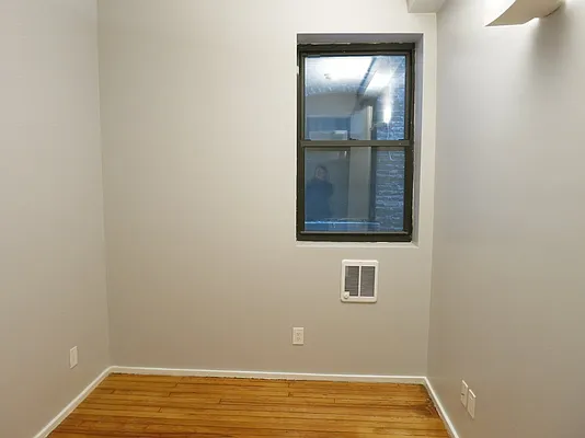 Rented by Bohemia Realty Group | media 6