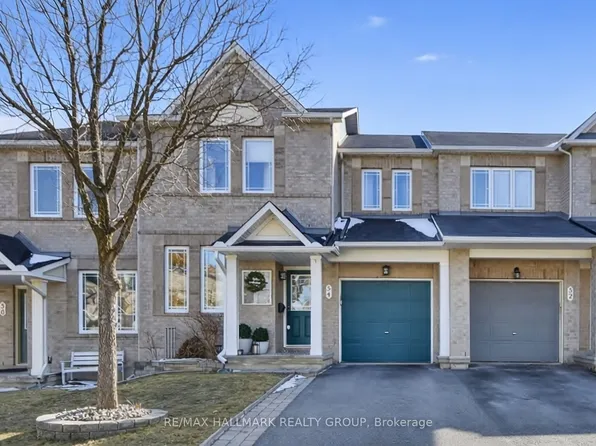 54 Charleston St, Ottawa, ON K2G 7G1