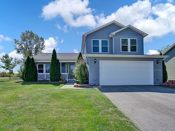 3rd image of 8303 Brickstone Dr