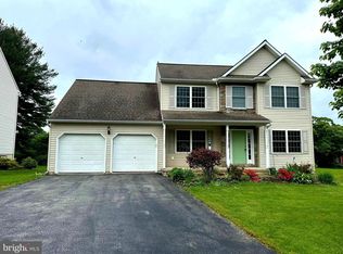 82 Municipal Dr, Millersville, PA 17551