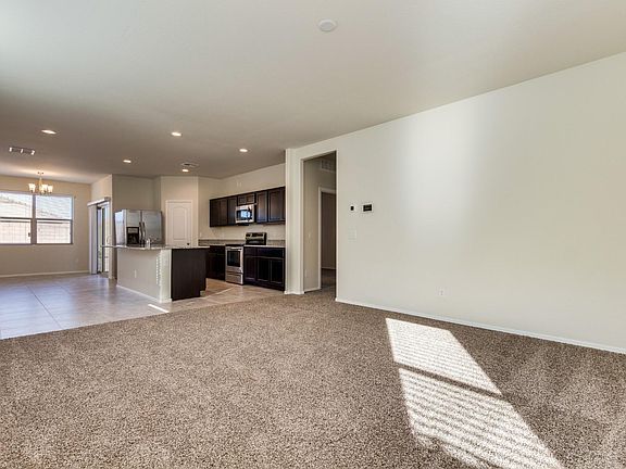 4th image of 4532 E Gagarinite Ln