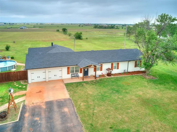 4913 Hart Dr NE, Piedmont, OK 73078