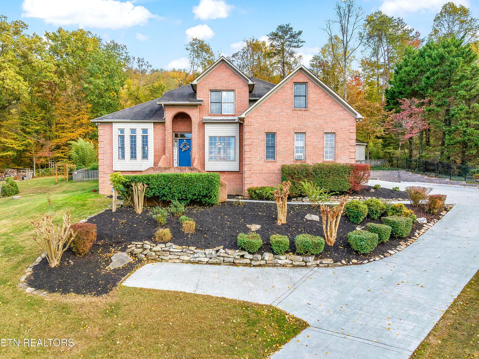 45 Palisades Pkwy, Oak Ridge, TN 37830 Zillow