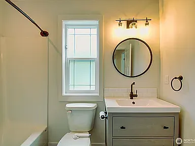 313 E Hazel St #D — Photo 14