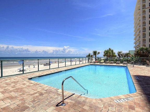 3rd image of 2055 S Atlantic Ave #4