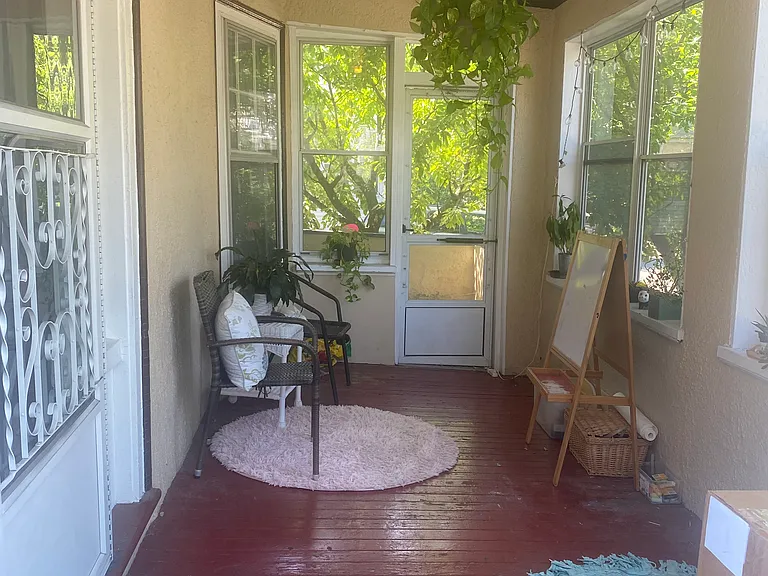 8 Westland Rd #1 — Photo 6