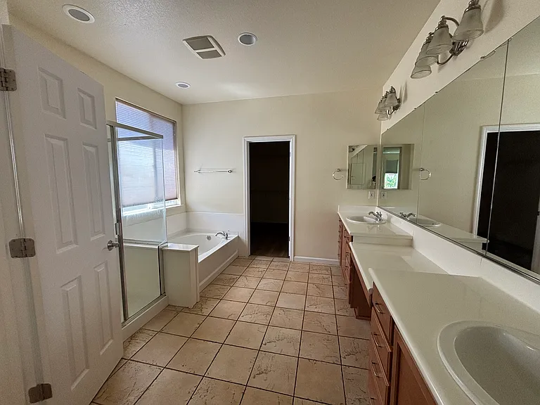 16959 Cobble Creek Way — Photo 12