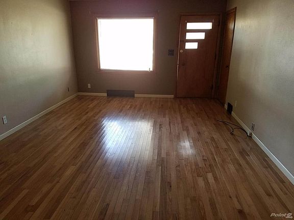 3rd image of 1715 9th Ave