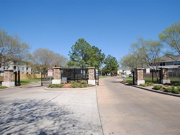 3rd image of 3243 Palston Bend Ln