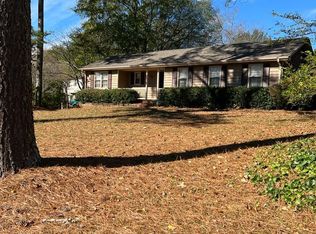 280 Meadowood Dr, Roswell, GA 30075