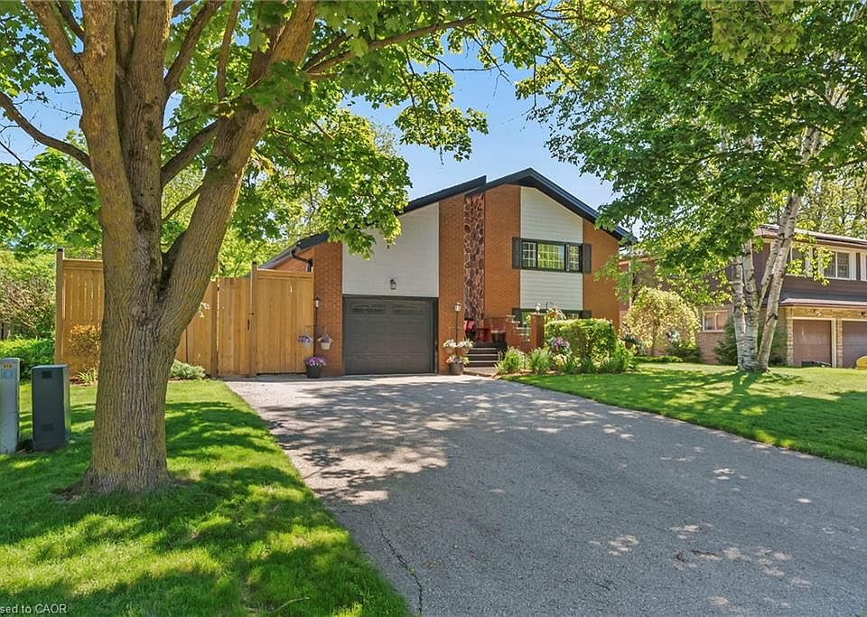 1st image of 510 Church Cres