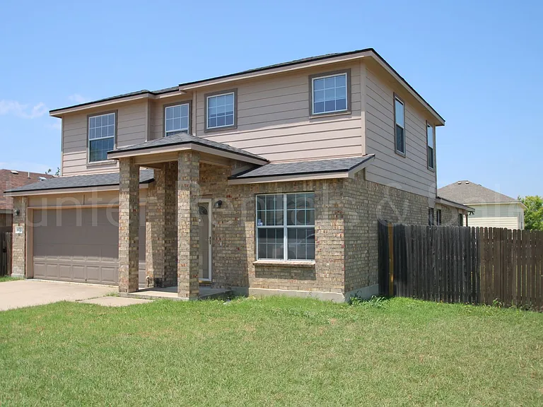 6712 Taree Loop — Photo 2