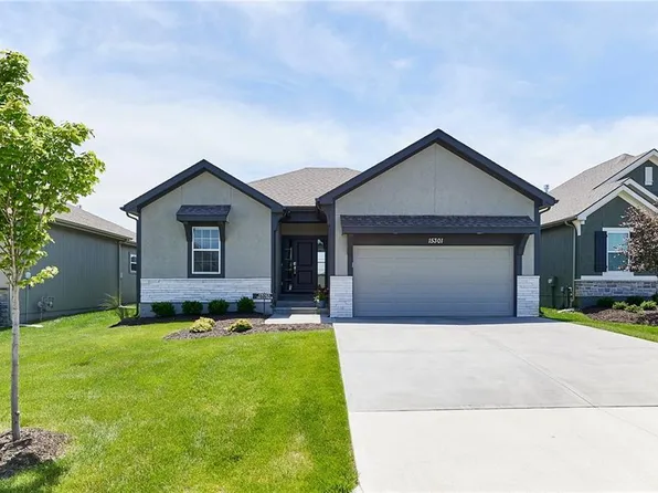 15301 W 173rd St, Olathe, KS 66062