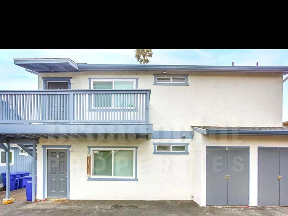 1053 Old Stage Rd #C