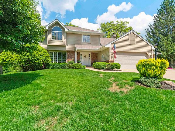 2nd image of 6410 N Live Oak Ct